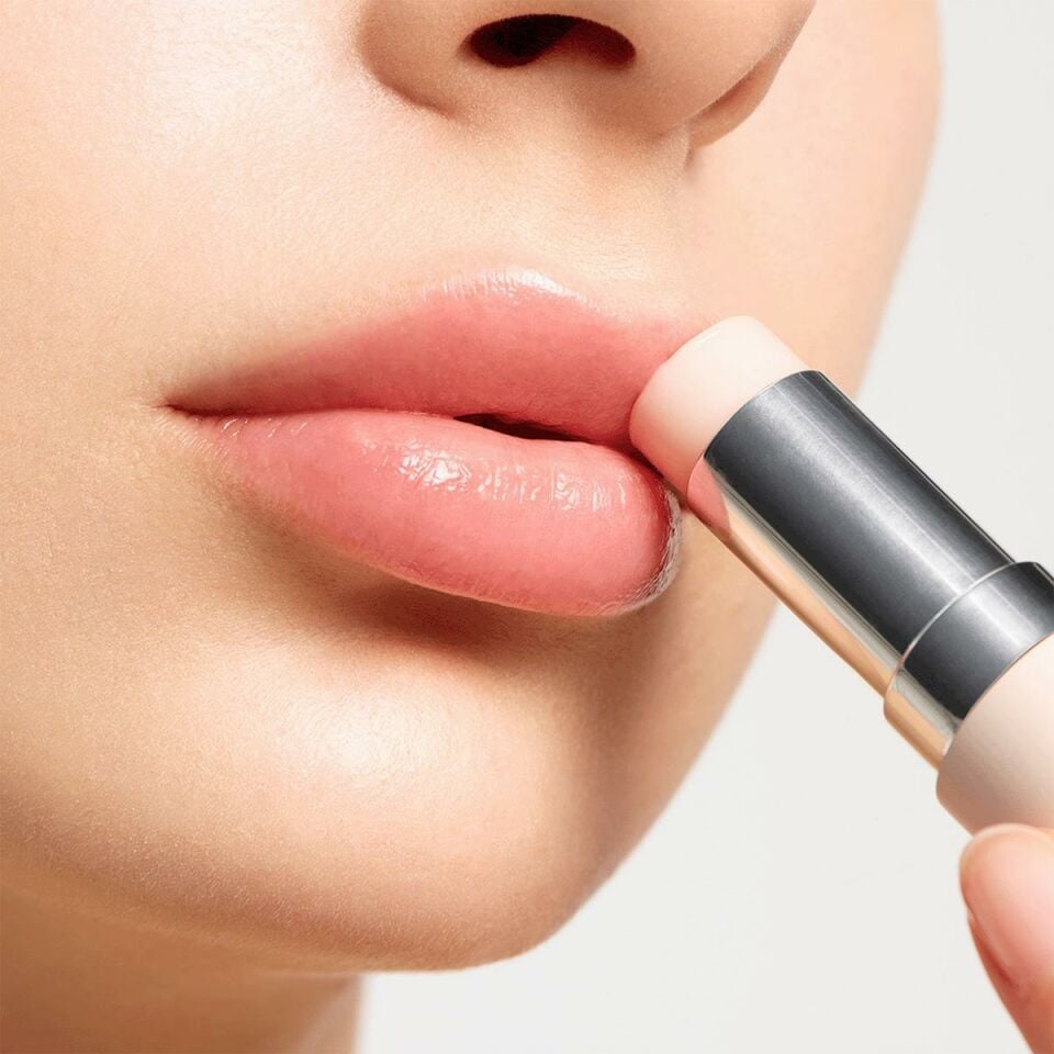 Total Lip Treatment Stick- Dudak Bakımı