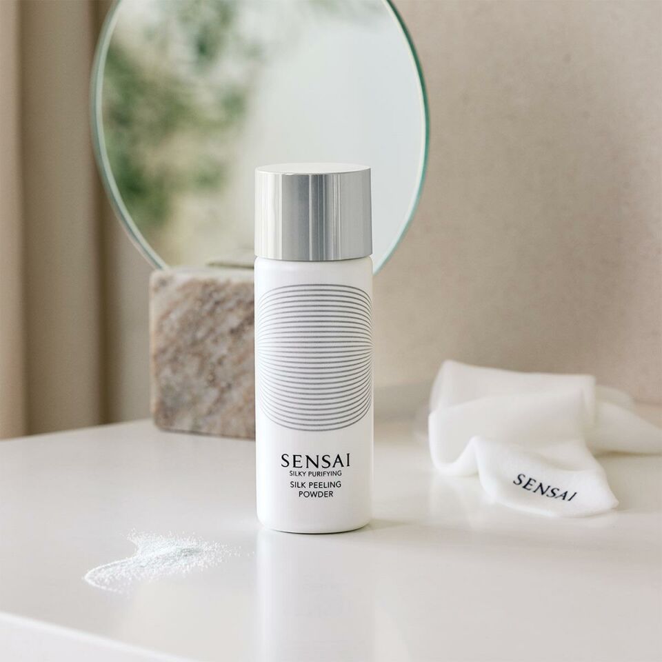 Silky Purifying Silk Peeling Powder - İpek Özkü Toz Peeling Sabun 40 gr