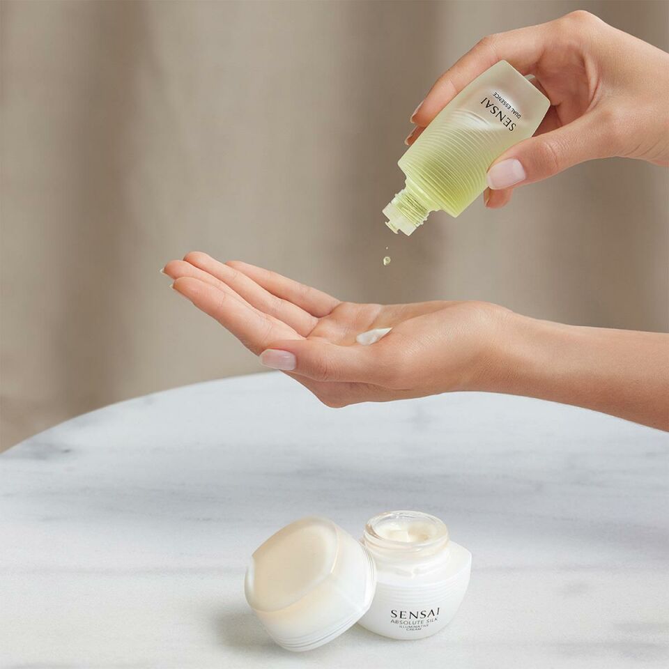 Dual Essence - Nemlendirici ve Besleyici Bakım Serumu 30 ml