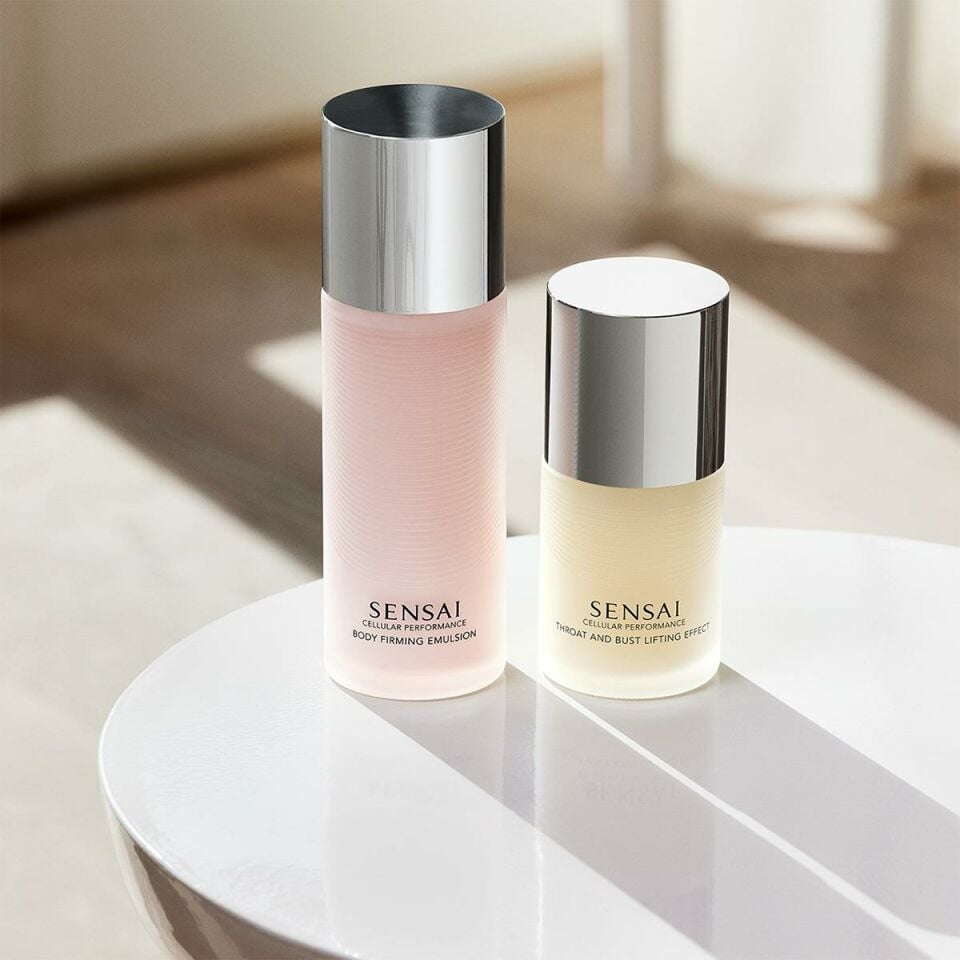 Cellular Performance Body Firming Emulsion  - Vücut Sıkılaştırıcı Nemlendirici Emülsiyon 200 ml