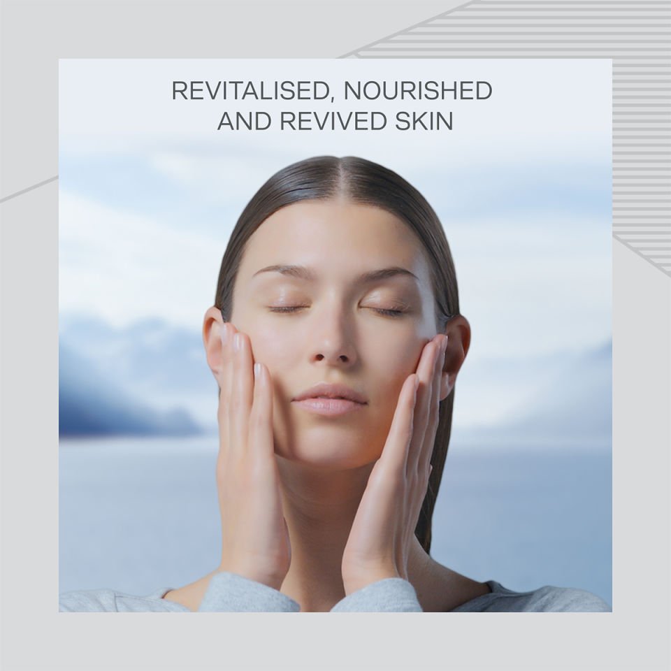 Pure Gold Radiance Concentrate 30 ml - Yaşlanma Karşıtı Yüz Bakım Serumu