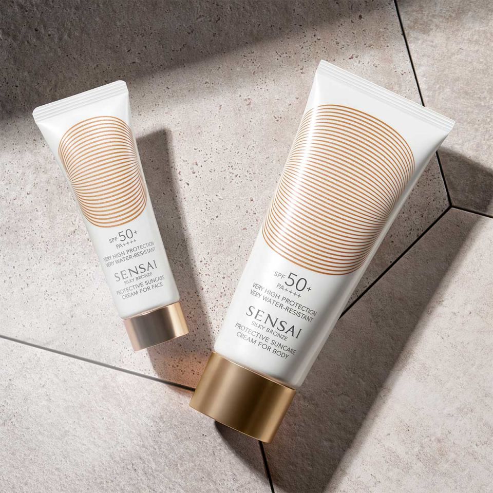Silky Bronze Anti-Ageing Protective Suncare Cream - Yaşlanma Karşıtı Güneş Koruyucu Vücut Kremi