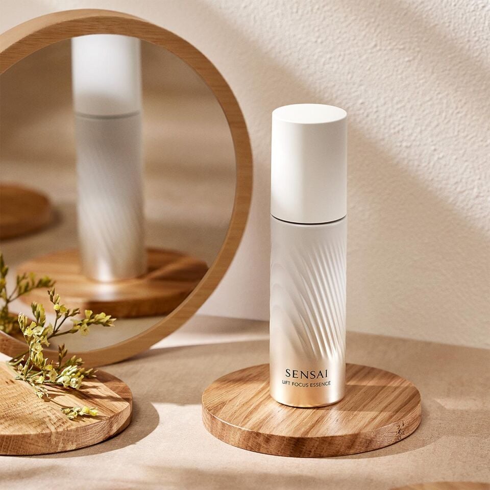 Cellular Performance Lift Focus Essence - Lifting Etkili Sıkılaştırıcı Yüz Bakım Serumu 40 ml