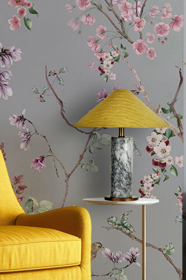 Golden glitter lamp