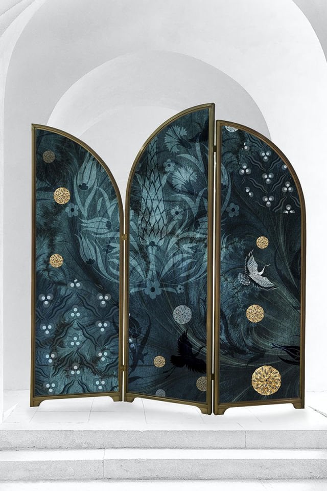 Divider signature night trip