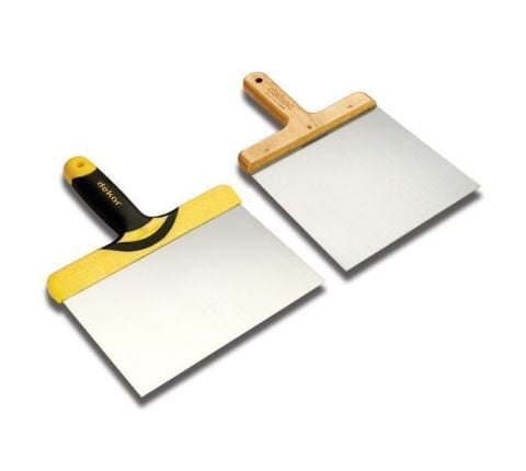 056- Macun Küreği Ahşap Saplı 18 cm