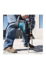 Makita HR4501C Elektropnömatik Kırıcı Delici Matkap