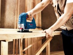 Bosch GST 8000 E 710 W Dekupaj Testere