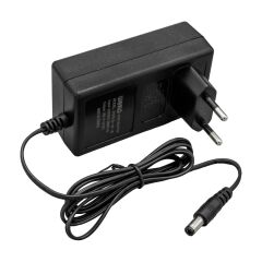 WEKO 18 VOLT - 1 AMPER 5.5*2.5 UÇLU YERLİ ÜRETİM PRİZ TİPİ ADAPTÖR
