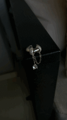 Taşlı sallantılı earcuff