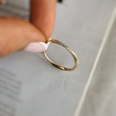 İthal gold taşlı halka küpe
