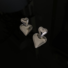 Hearted küpe