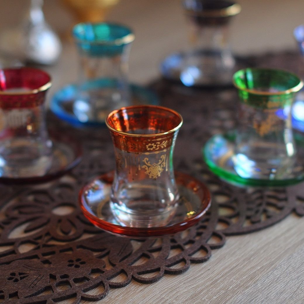 MİNA ÇAY SETİ