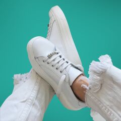 Beyaz İnci Sneaker