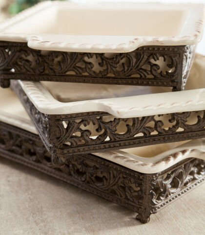 Acanthus Collection Baker