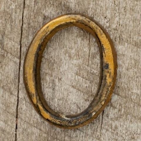 Metal, Letter-O