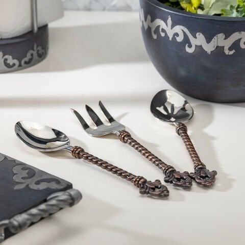 Fleur De Lis Hostess Set