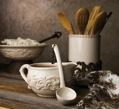 Acanthus Sauce Boat, Ladl