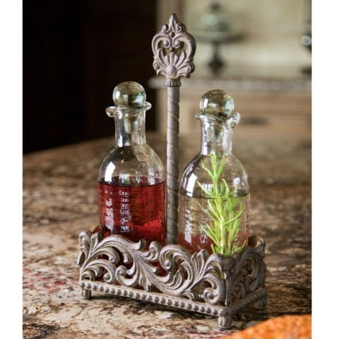 Acanthus Oil and Vinegar