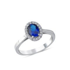 Safir Oval Kesim Etrafı Pırlanta İle Bezenmiş Asil  Yüzük
