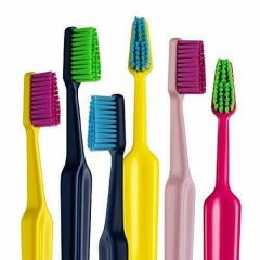 Günlük Diş Fırçası Select Colour Soft 3 Lü (Renkli Başlıklı)