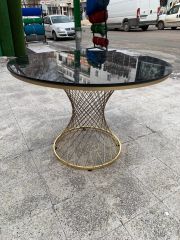 Pota Metal Ayaklı 110 cm Yuvarlak Ahşap Tablalı Masa Siyah Mermer+Gold Kaplama
