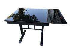 70 x 80 Japon Ortadan Metal Ayaklı-Yanlardan Açılır Cam Masa