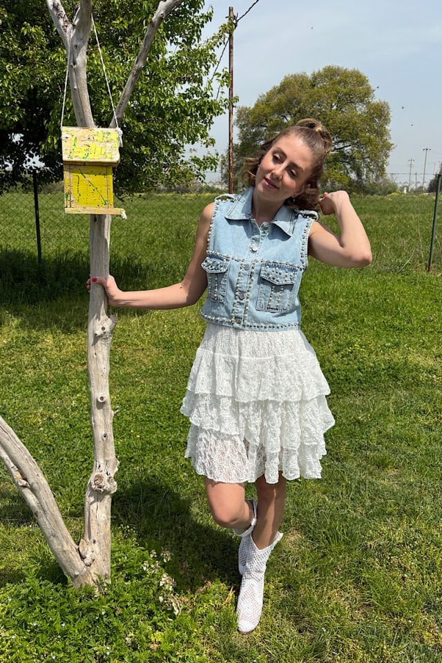 İncili Yelek