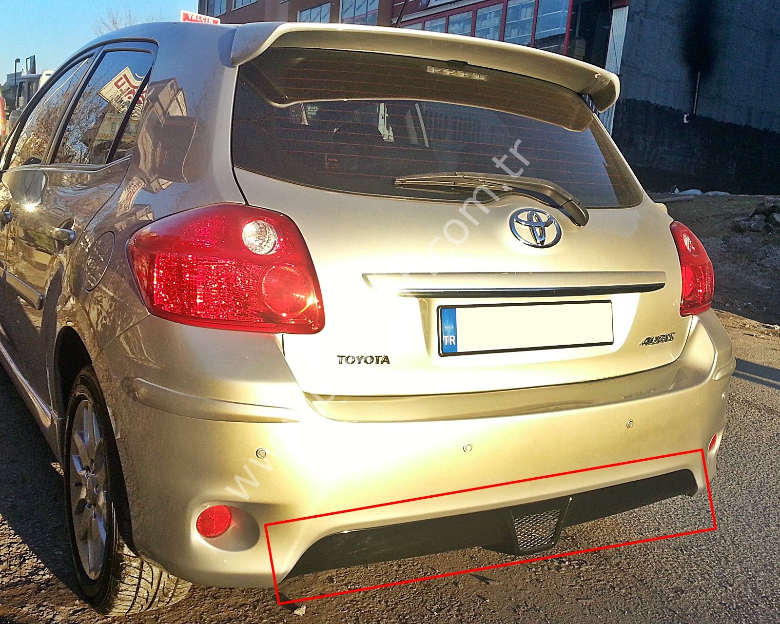 TOYOTA AURİS DİFÜZÖR