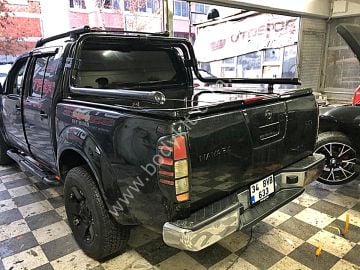 NİSSAN NAVARA BAGAJ KAPAK