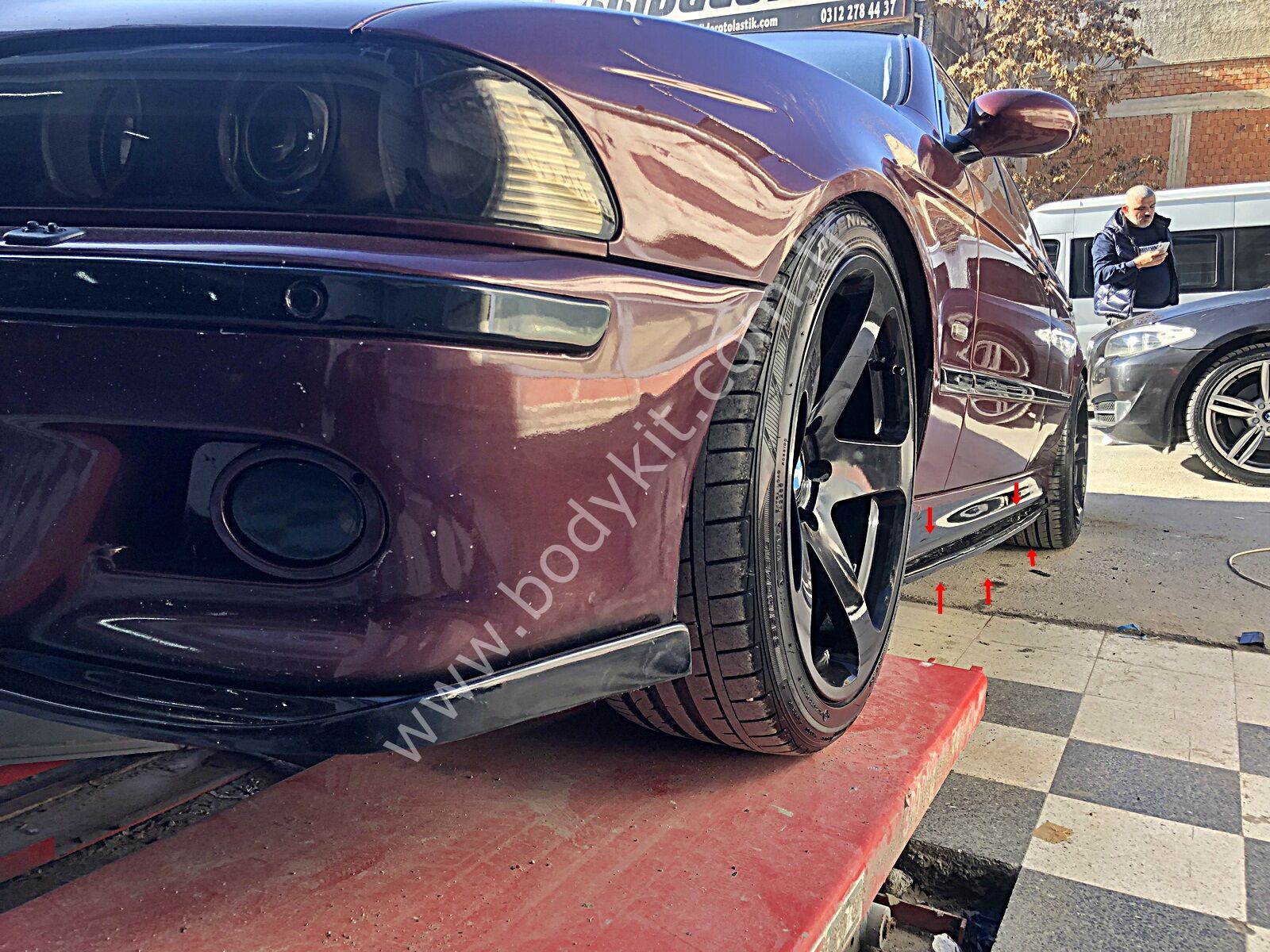 BMW E39 MARŞPİYEL LİP