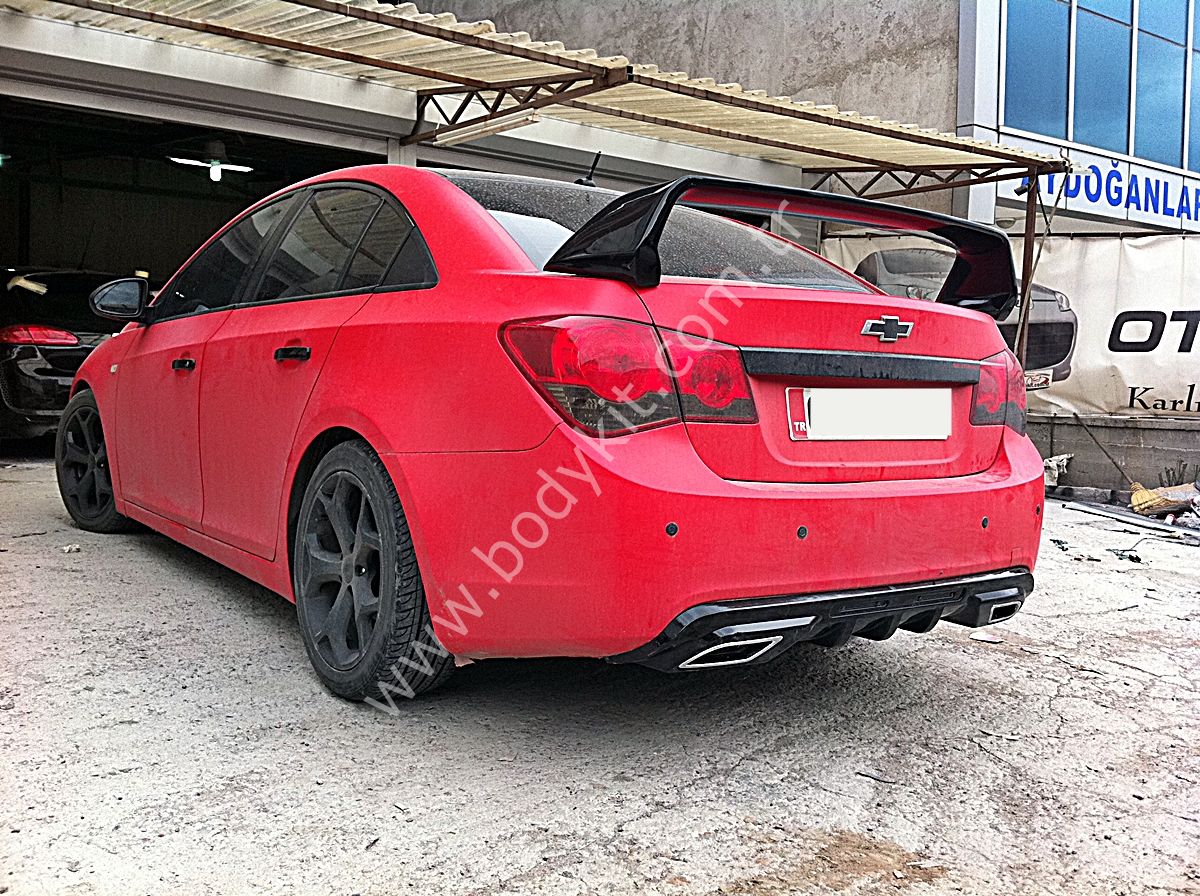 CHEVROLET CRUZE SEDAN YÜKSEK SPOYLER