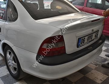 OPEL VECTRA B GT IŞIKLI SPOYLER