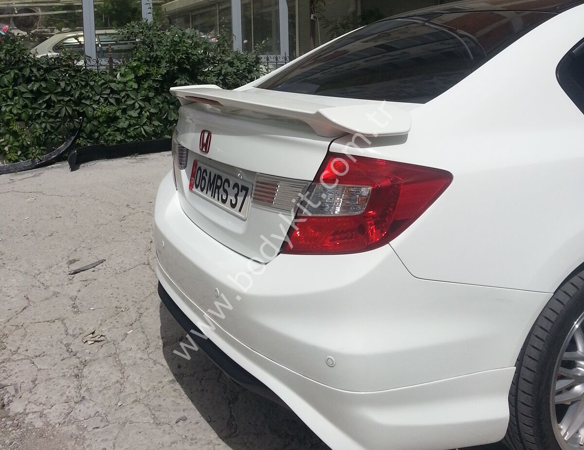 HONDA CİVİC FB7 IŞIKLI SPOYLER