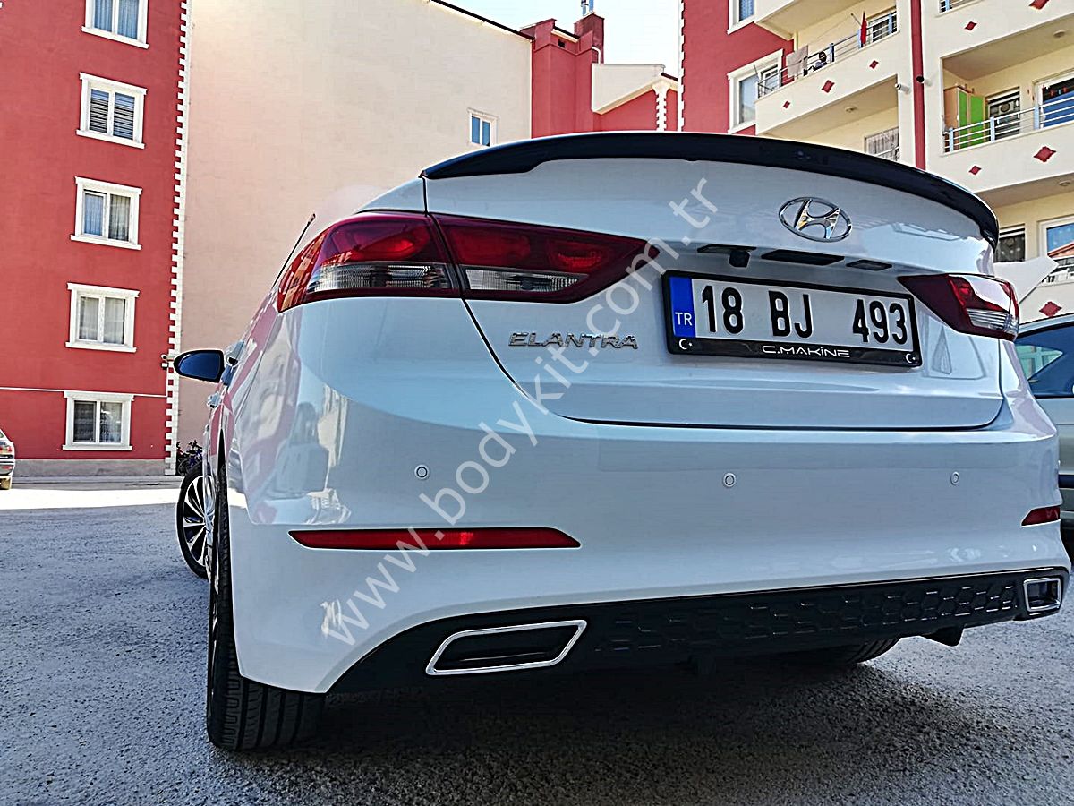 HYUNDAİ ELANTRA DİFÜZÖR PLASTİK