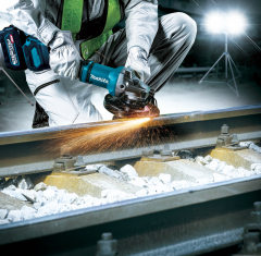 MAKITA XGT 40V GA037GT201 AKULU TAŞLAMA 180MM