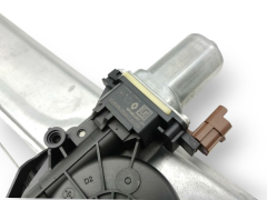 Sandero Sağ Ön Cam Krikosu - Dacia Jogger 807209782R - 807207775R - 807206015R
