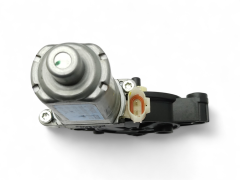 İ20 Sağ Ön Cam Kriko Motoru - Hyundai 82402-C7010
