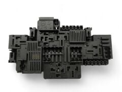 Sigorta Kutusu - Mercedes Benz C W205 E W213 CL C215 E AMG W210 GLC X253 A2139065706