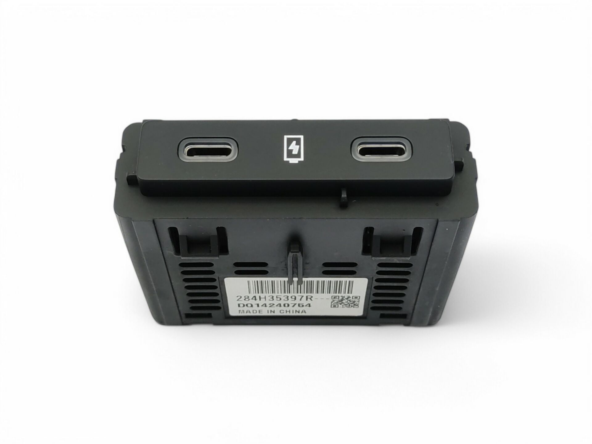 Austral Arka Koltuk USB Girişi - Renault Megane 4 E-Tech 284H35397R - 284H38566R