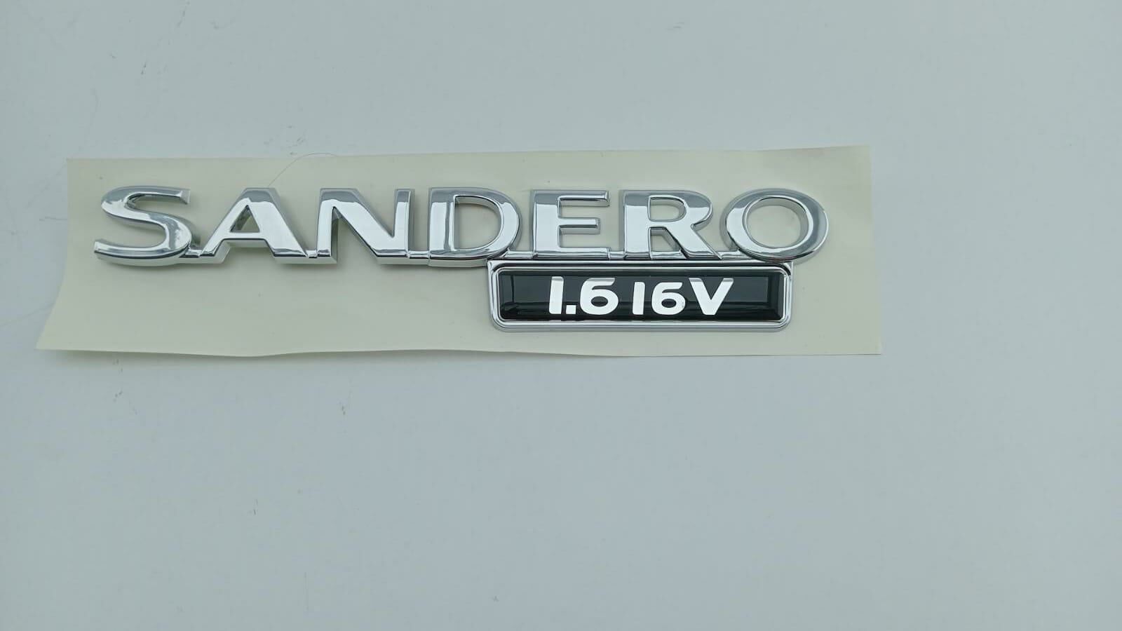 Arka Bagaj Yazısı - Dacia Sandero 1.6 16V 908923851R
