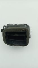 Kalorifer Izgarası Difizör Sağ - Renault  Megane 4 687600666R