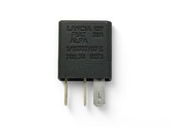 Fiat Röle 12V 20 Amper - Lancia Alfa Romeo 46520421 - 11130787 - 1/11307/87