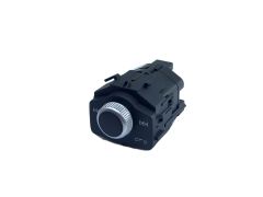 Ses Kontrol Düğmeleri - Audi A1 3553.3211