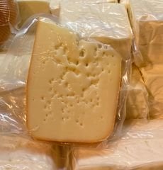 İsviçre Emmental Peyniri