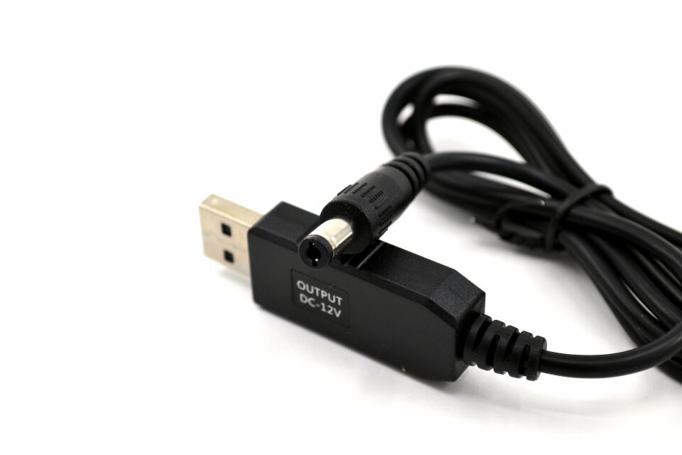 USB Barrel Jack Kablolu Voltaj Yükseltici İnput 5V Output 12V DC
