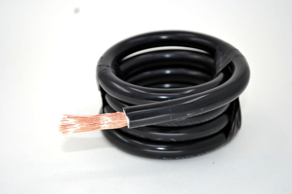 1 Metre 25mm² Siyah Bakır Akü Kablosu Fly Şase