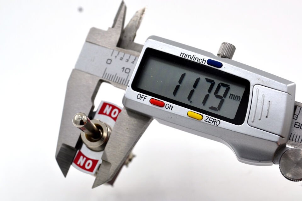 Toggle Switch 1-0-2 Yaylı Metal Anahtar 3 Pin 12V-220V 15A MT-ANY12