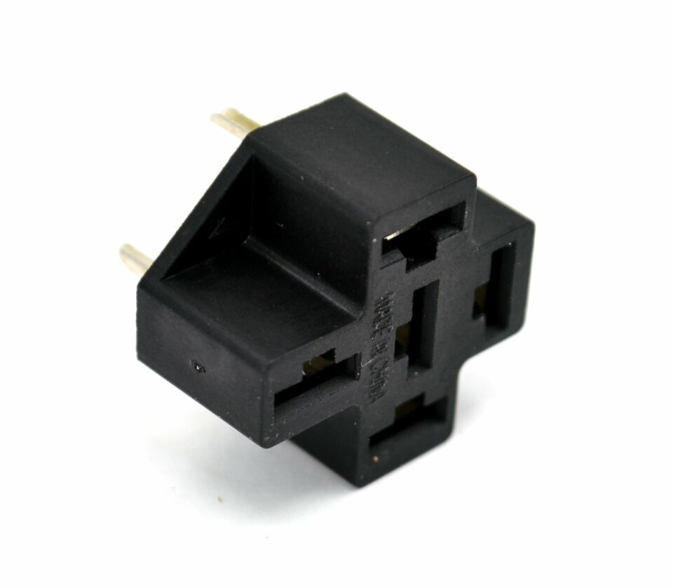 Mini Röle Soketi 6,3mm Fişli Rölelere Göre PCB Pano Tipi 5 Pinli
