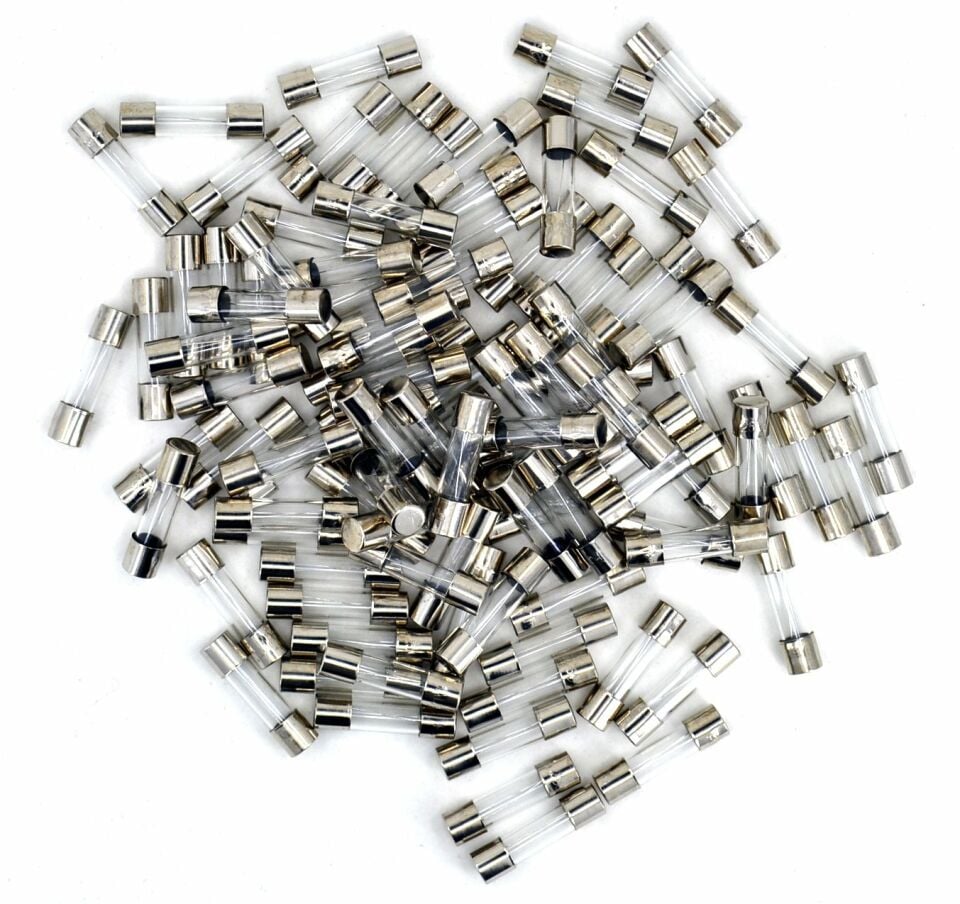 100 Adet 10 Amper 20mm Küçük Cam Sigorta 10A